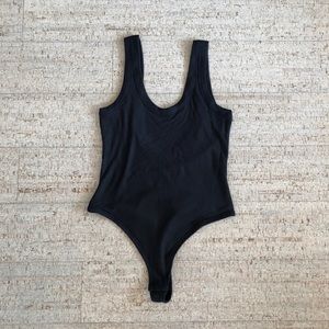 💥SALE! Uniqlo Alexander Wang *RARE* Heattech Bodysuit, szM